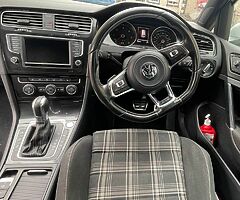 2016 Volkswagen Golf - Image 5/6