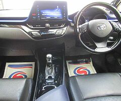 2017 Toyota C-HR - Image 9/10