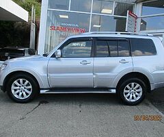 2011 2011 MITSUBISHI SHOGUN 3.2CRDI AUTO COMMERCIAL LEATHER INT DOE 12/22 T 11/22  SHOGUN - Image 5/10