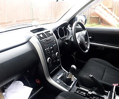 Breaking 2006 Suzuki grand vitara - Image 4/5