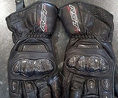 Rst motorbike gloves