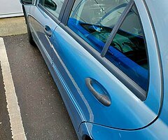Mercedes Benz W203 - Image 4/8