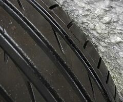 Bmw 18inch genuine alloy wheels with brand new Bridgestone RFT tyres for sale - Image 5/6