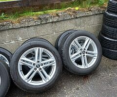 Audi Q5 19inch genuine alloy wheels with good tyres for sale