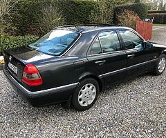 Mercedes C Class W202