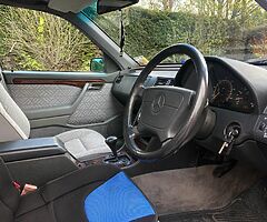Mercedes C Class W202 - Image 8/10