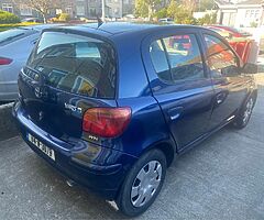 Toyota Yaris 2004 - Image 9/10