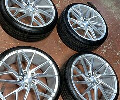 Veemans 44 here for swaps 19” rivers etc tyres must be 215:35