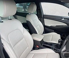 2019 Hyundai Tuson EXECUTIVE PLUS 5DR Diesel - Image 9/10