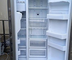 Samsung American style fridge freezer