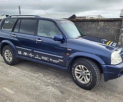 Suzuki grand vitara crew cab