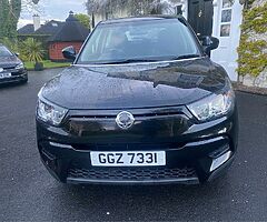 2017 Ssangyong Tivoli - Image 4/10