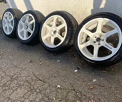 17” AVS Model 6 alloys