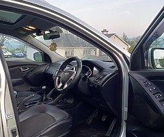 Hyundai ix35 - Image 5/8