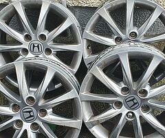 Alloy wheels