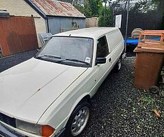 1990 Peugeot 305