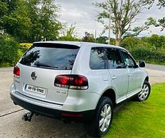 2008 Volkswagen  Touareg - Image 5/9