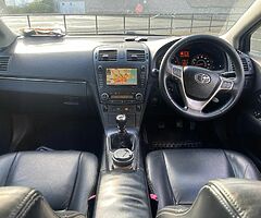 Toyota Avensis 2.2 T4 Diesel Top Speck - Image 7/10