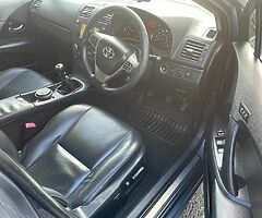 Toyota Avensis 2.2 T4 Diesel Top Speck - Image 8/10