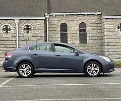 Toyota Avensis 2.2 T4 Diesel Top Speck - Image 10/10
