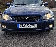 2005 IS200 Sportcross - Image 4/7