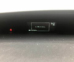 Toyota Prius - Image 7/8
