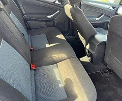 Ford mondeo 2012 1,6 diesel manual transmission - Image 8/9