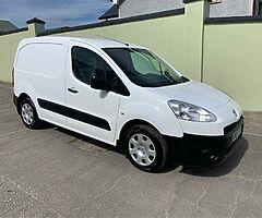 2013 Peugeot Partner