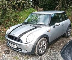 1.6 petrol clean car no NCT r tax 800 dundalk