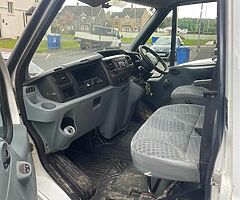 2010 Ford Transit - Image 4/10