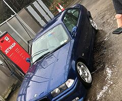 E36 318is - Image 4/5