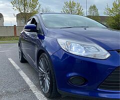2013 Ford Focus Zetec - Image 7/10