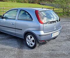 Opel corsa 1.0 2004