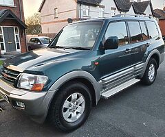 2002 Mitsubishi Shogun