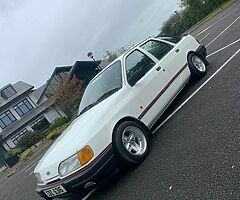 Ford Sierra - Image 4/10