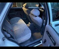Ford Sierra - Image 6/10