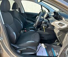 2015 Peugeot 208