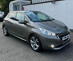 2015 Peugeot 208 - Image 10/10