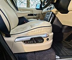 2011 Land Rover Range Rover Vogue TDV8 - Image 9/10
