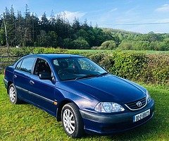 2000 Toyota avensis 1.6