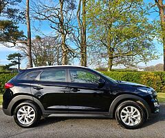 2019 Hyundai Tucson SE NAV - Image 6/10