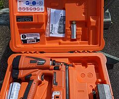 Paslode IM65 Finish Nail Gun