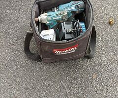 Makita 18 volt Twin Set