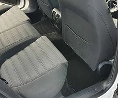 2010 Vw Passat Diesel White - Image 9/10