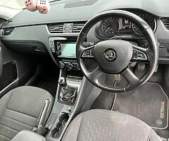 2014 Skoda Octavia Estate - Image 6/7