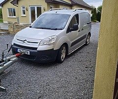 09 berlingo van