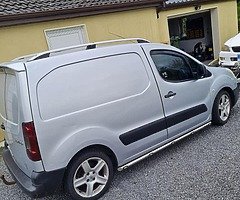 09 berlingo van