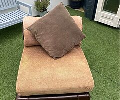 Free Chair - Image 4/4