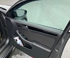 2013 VW Jetta Mk6 - Image 8/10