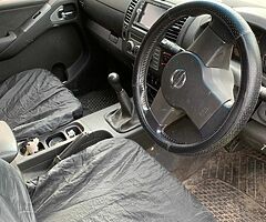 Nissan navara - Image 4/8
